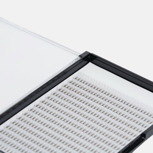 Ultra-lightweight 8D premade lash fans featuring 0.03mm fibers, D curl, and pointy base for seamless volume lash application